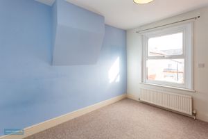 Bedroom- click for photo gallery